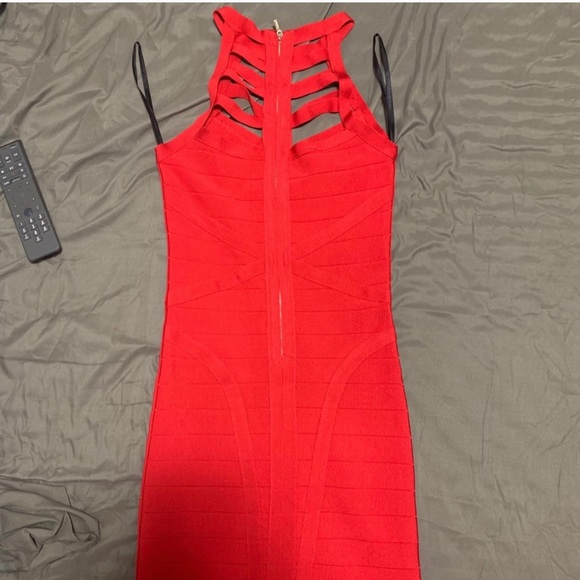 Bebe Dress - Picture 5 of 5